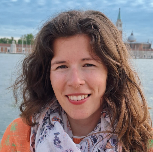 About Claudia Schaidreiter